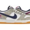 Nike SB Dunk Low...