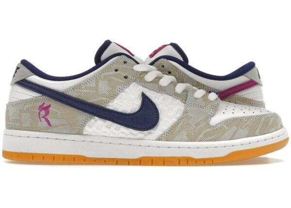 Nike SB Dunk Low...