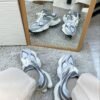 New Balance 9060...