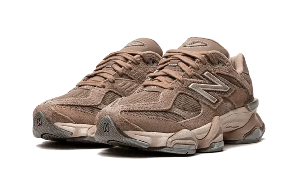 New Balance 9060...