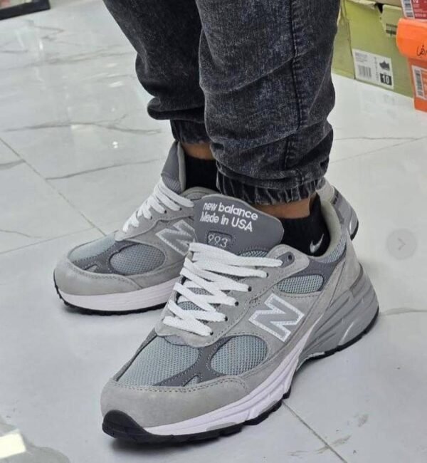 New Balance M993GL